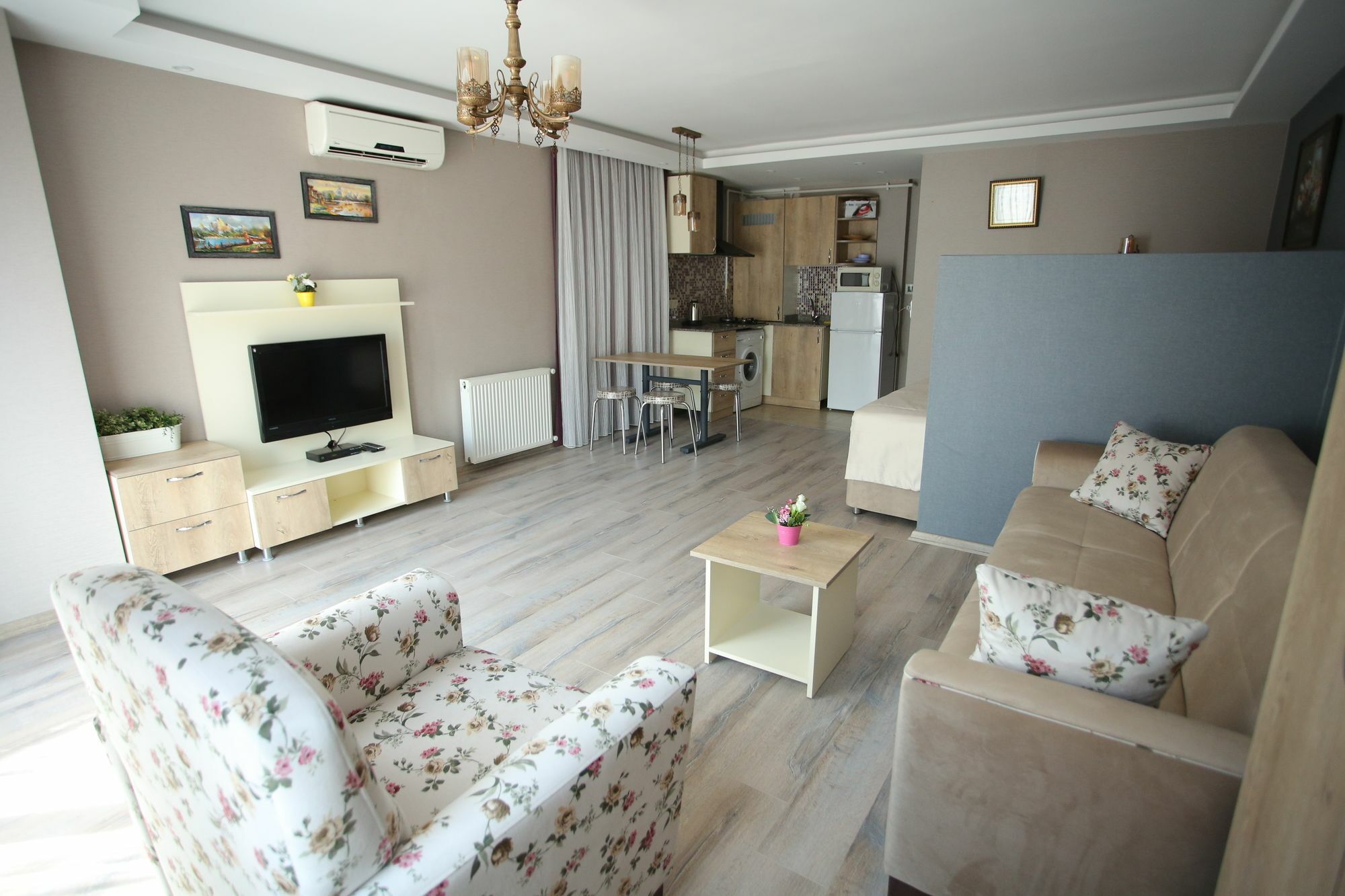 Artist Rooms Suites Istanbul Exterior photo
